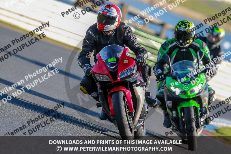 PJM Wedding Photography;enduro digital images;event digital images;eventdigitalimages;mallory park;mallory park photographs;mallory park trackday;mallory park trackday photographs;no limits trackdays;peter wileman photography;racing digital images;trackday digital images;trackday photos